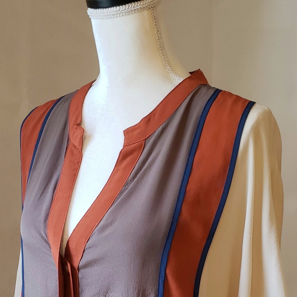 Line & Dot Cream Button Down Block Color Tunic - image 3